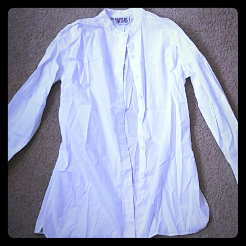 White button down shirt